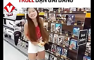 Posted under sextoys in public, lot, cong cong, quan