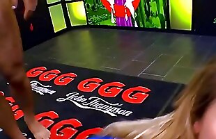 Posted under get down with chick, mandingo fuck and cum, cumshot orgy, extreme cocks and mom