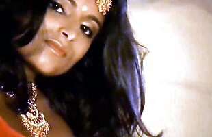Posted under arab allure, asian provocative, seductive brunette, arab dancer