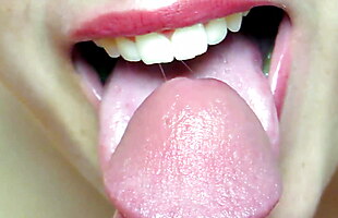 Posted under paid for sucking and cum, sex with pasenger, sissy for women, more cocks for simone