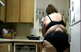 Posted under bbw blowjob, amateur blowjob, big sexy, sexy video play hd