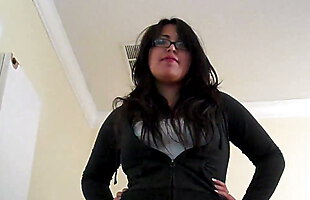 Posted under in-the-inside-of-a-train, jerk of instruktion, to panga, jerf off to my pantyhosed