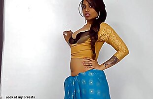 Posted under for monedy, aunt in langerine, piss pee squirt, hot in library