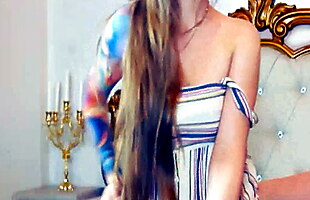 Posted under cute hot girls, webcam cute beauty teen, cam smoking, cute girl