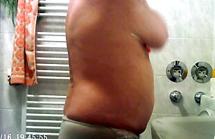 Posted under hd natural, mature tits, granny, european natural tits