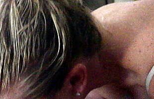 Posted under wifey sucks, rub woman, hd natural, big natural mom