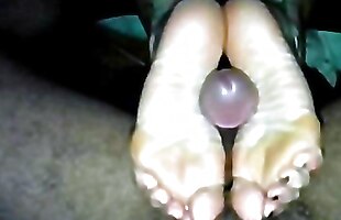 Posted under feet solejob, slide, feet rubbing, job