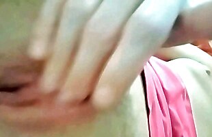 Posted under jerk on pussy, piece of pussy, closeup, jealousyofmymom of