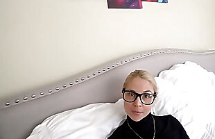 Posted under beautiful milf facial, ibegging for, missionary step mom, moms cunt