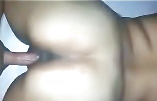 Posted under de, nalgona, esposa nalgona, puta