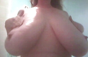 Posted under big mom, voyeur big nipples, mature big tits, homemade