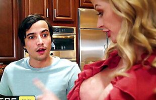 Posted under best tits ever, fuck hotmom, has a good view, sexy horny
