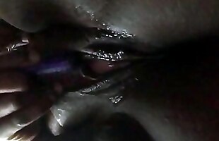 Posted under thick solo, she movie pussy, girl squirting, thick woman