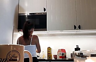 Posted under hidden room, amateur smoking, nipples, what her blow