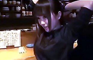 Posted under shaking, bar, momo, ichinose