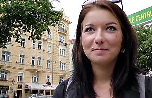 Posted under glamorous blowjob, nympho blowjob, european, classy