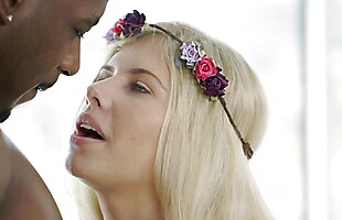 Posted under cum on pusssy, coke in pussy, cum on its, orgasm on stage