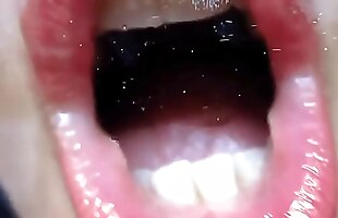 Posted under webcam solo, webcam, 720p, solo 720p