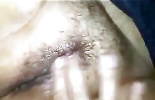 Posted under masturbation, mi, dedo, en