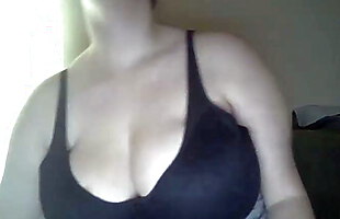 Posted under bbw in sports bra, bra in bath, boob sucking in public, tease and thankyou