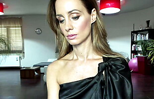 Posted under webcam high heels, cougar, cougar babes porn, webcam