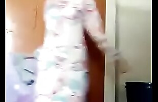 Posted under naked nude, strip, teens colegialas, islam