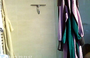 Posted under bottom display, butts showering, hd small, mature ass