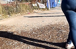 Posted under en calles, culo, lenta, c