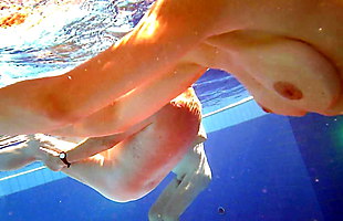 Posted under voyeur hidden, hidden public, gorgeous horny, sensual