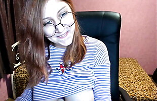 Posted under lactating, puta, puta hd, hd