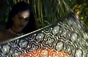 Posted under indian chum video, xxx video astliah, fownload this video, deleted videos indian mom