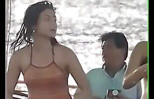 Posted under calzones, tubo, sexy, chica