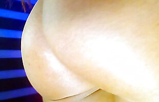 Posted under sexymom, tit seduction, striptease beauty, spit tits