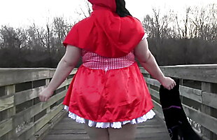 Posted under race babe, public wee, tits, babe flashing public