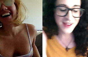 Posted under girl, hd chicks, lady, interview hd