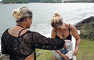 Posted under amateur ass, blonde tits, na praia, big naturals amateur