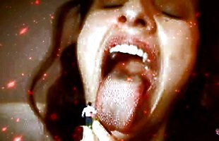 Posted under kalaudias video, khighlah2 videos, videos 10mint, sunnyleony xxx videos