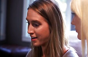 Posted under natural blonde, lesbian face orgasm, lesbian wet trib orgasm, whos your daddy 2