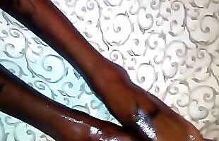 Posted under non-professional, rubbing, mature soles job, mature amateur cum